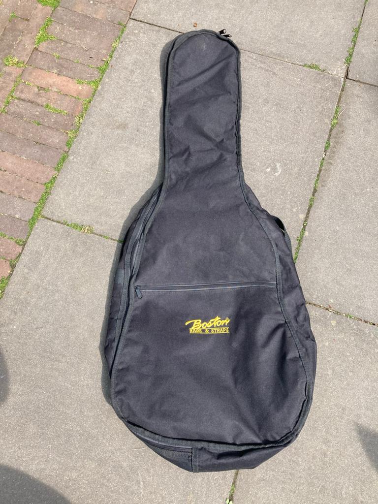 Boston gitaartas / gigbag voor akoestische gitaar, Ophalen of Verzenden, Gebruikt, Akoestische gitaar