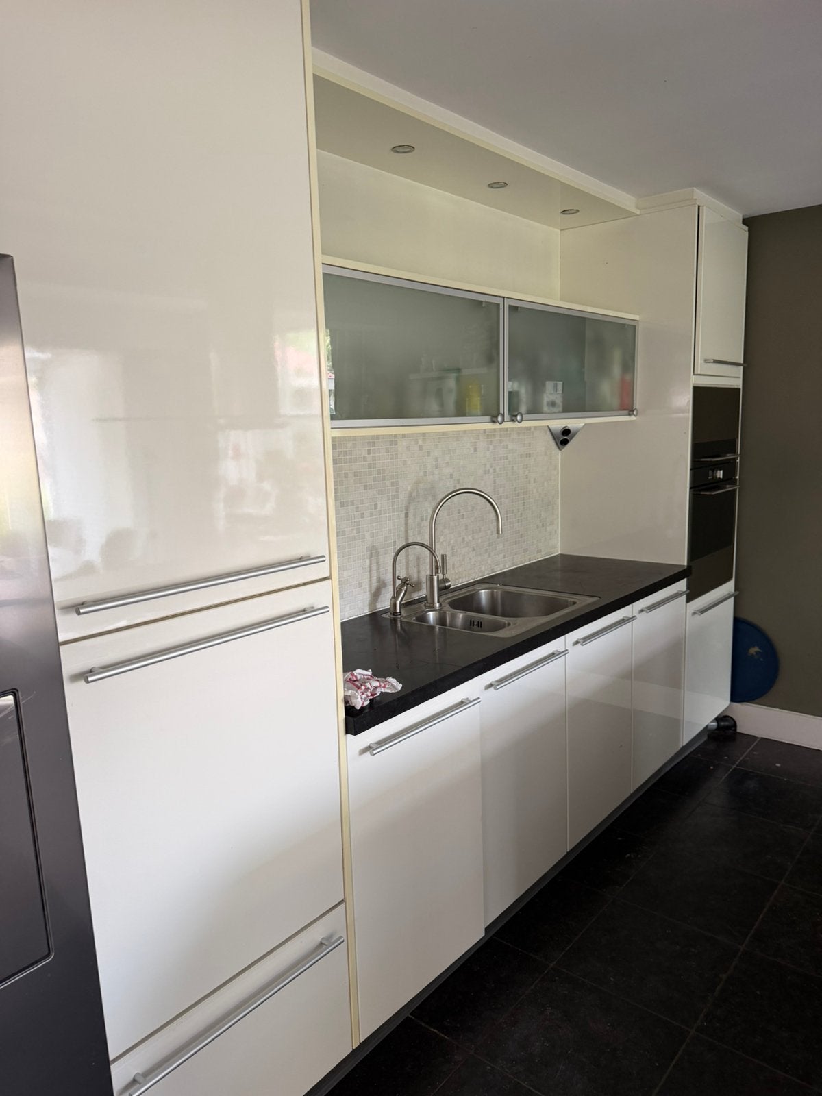 keuken met kookeiland | Miele apparatuur | zelf demonteren, Ophalen, Gebruikt, Wit, Graniet of Steen