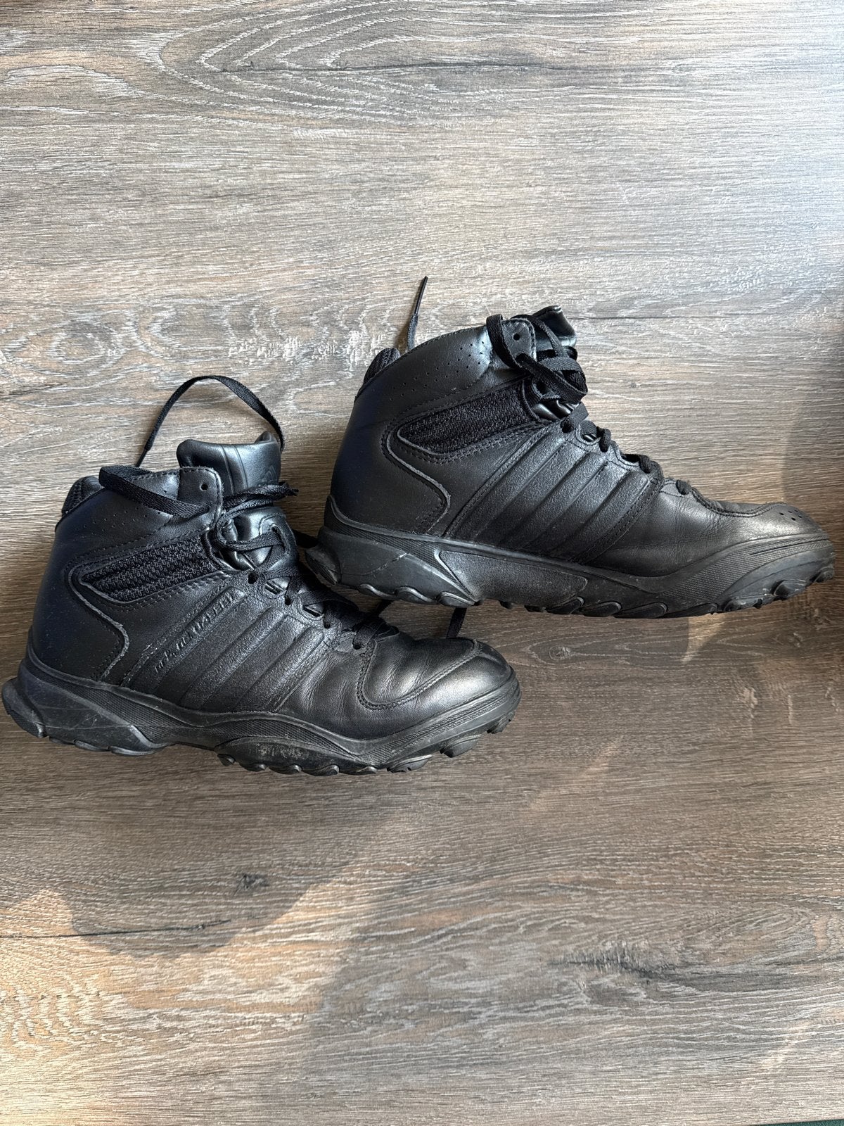 Adidas GSG 9.4 (low) dienstschoen, Zwart, Ophalen of Verzenden, Gedragen, Wandelschoenen of Bergschoenen