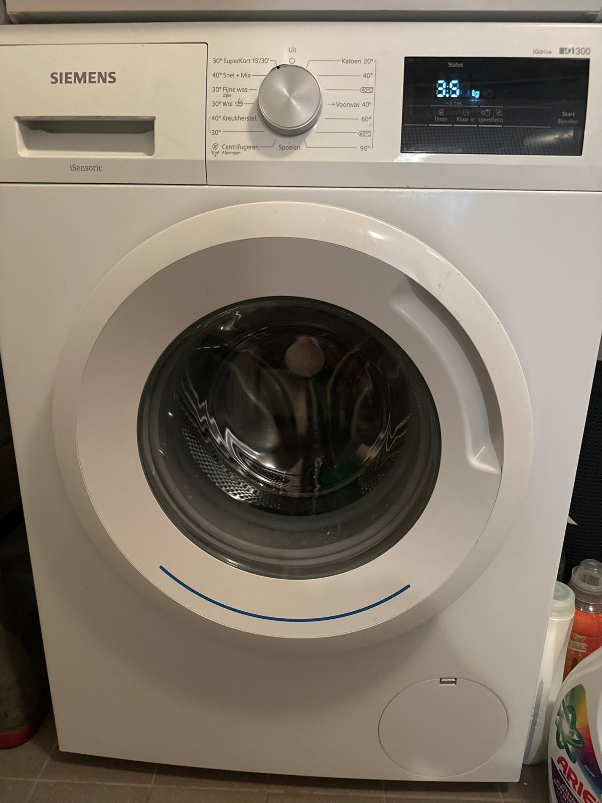 Siemens iSensoric Wasmachine - 3.5 kg inhoud, Ophalen, 1200 tot 1600 toeren, Gebruikt, 4 tot 6 kg