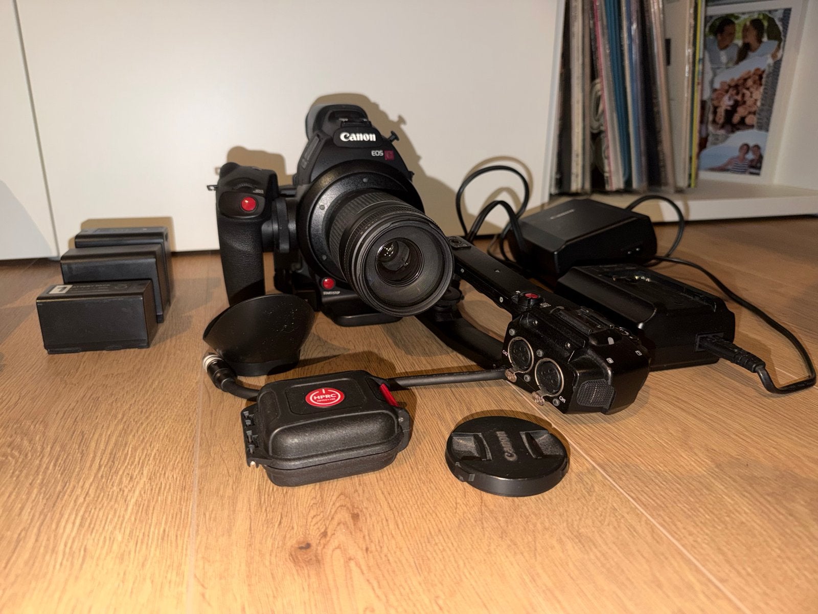 2x Canon C100 Mark II met lens, accu's en lader, Ophalen, Full HD, Gebruikt, Canon