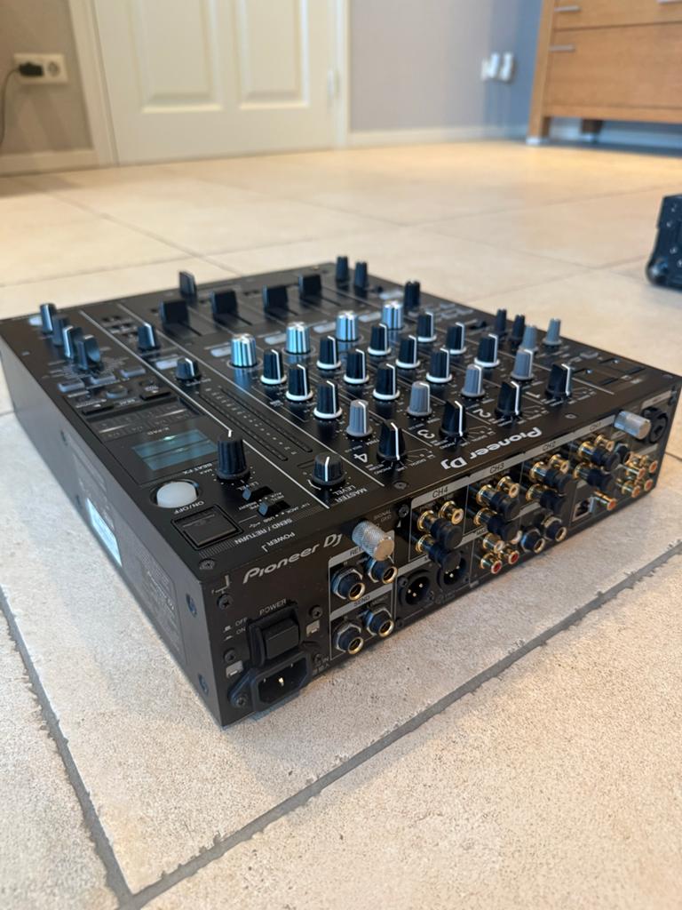 Pioneer DJ DJM-900NXS2 met flightcase zo goed als nieuw!, Ophalen of Verzenden, Zo goed als nieuw, Dj-set, Pioneer