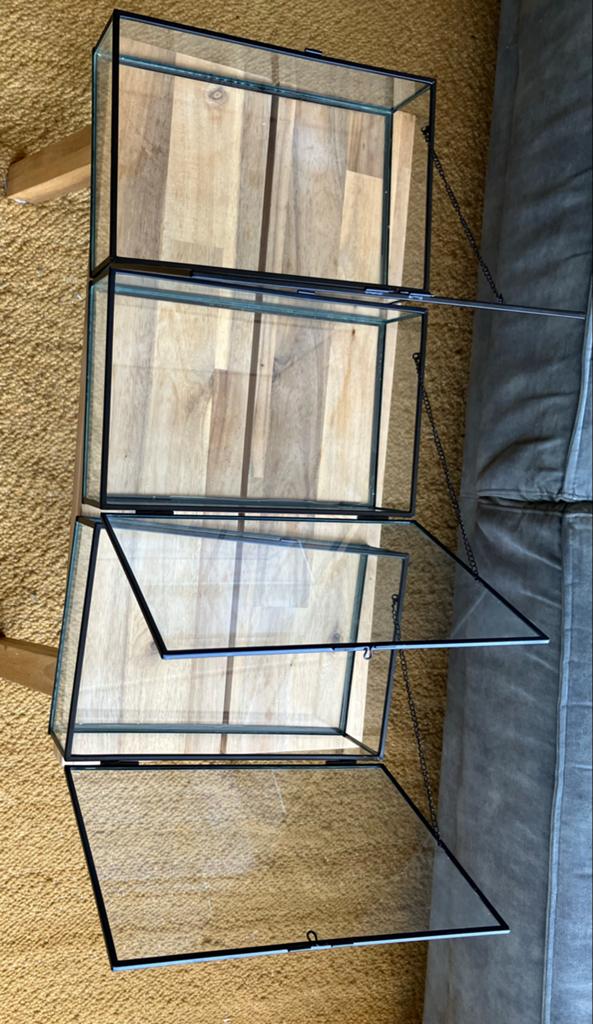 Set van 3 glazen kistjes met metalen frame, Ophalen, Zo goed als nieuw, Rechthoekig, Glas