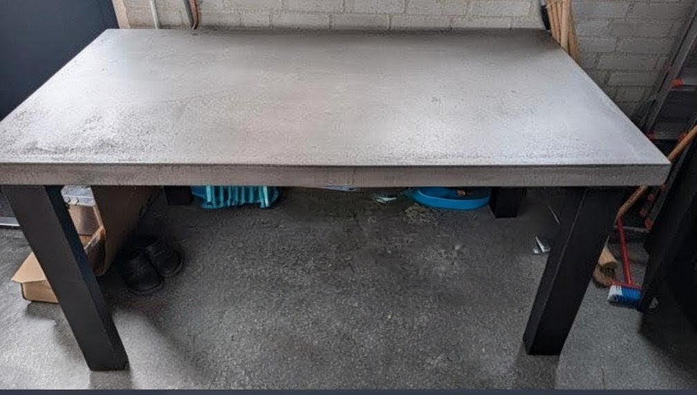 Eettafel betonlook, Huis en Inrichting, Tafels | Eettafels, Ophalen, Gebruikt, Overige materialen, 50 tot 100 cm