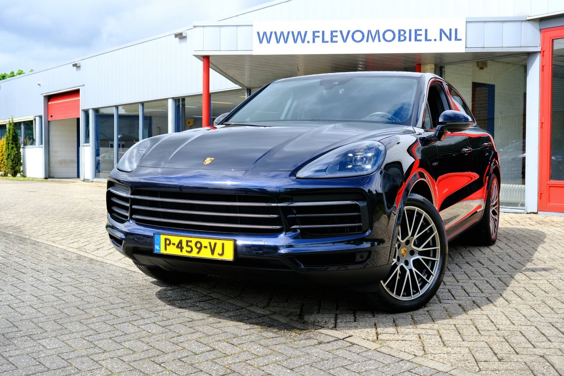 Porsche Cayenne Coupé 3.0 E-Hybrid Platinum Edition Aut. Pa, Auto's, Porsche, Automaat, Cayenne, 14 kWh, Gebruikt