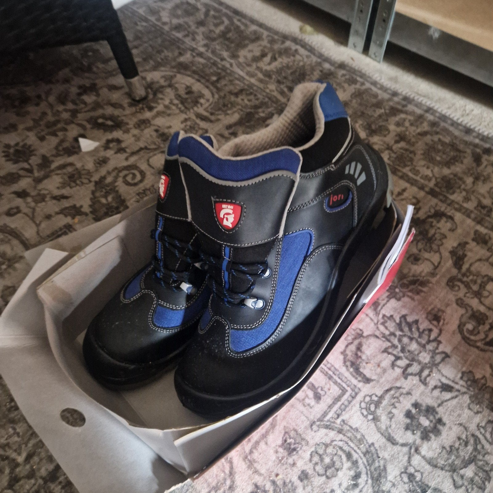 TE KOOP NIEUWE VEILIGHEIDSSCHOENEN JORI MAAT 47, Ophalen of Verzenden, Nieuw