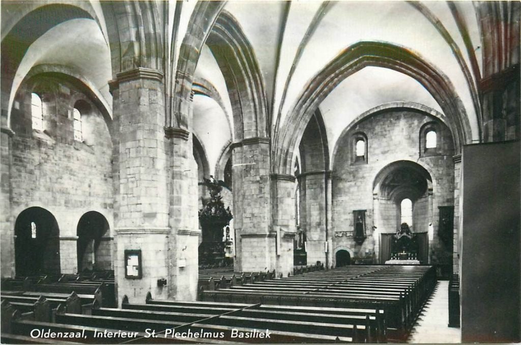 702-072-001 Oldenzaal St Plechelmus Basiliek, Verzenden, Voor 1920, Overijssel