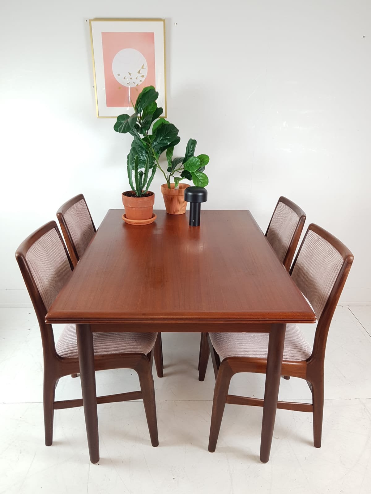Vintage eettafel uitschuifbaar teak hout, Ophalen of Verzenden, Zo goed als nieuw, Rechthoekig, 50 tot 100 cm
