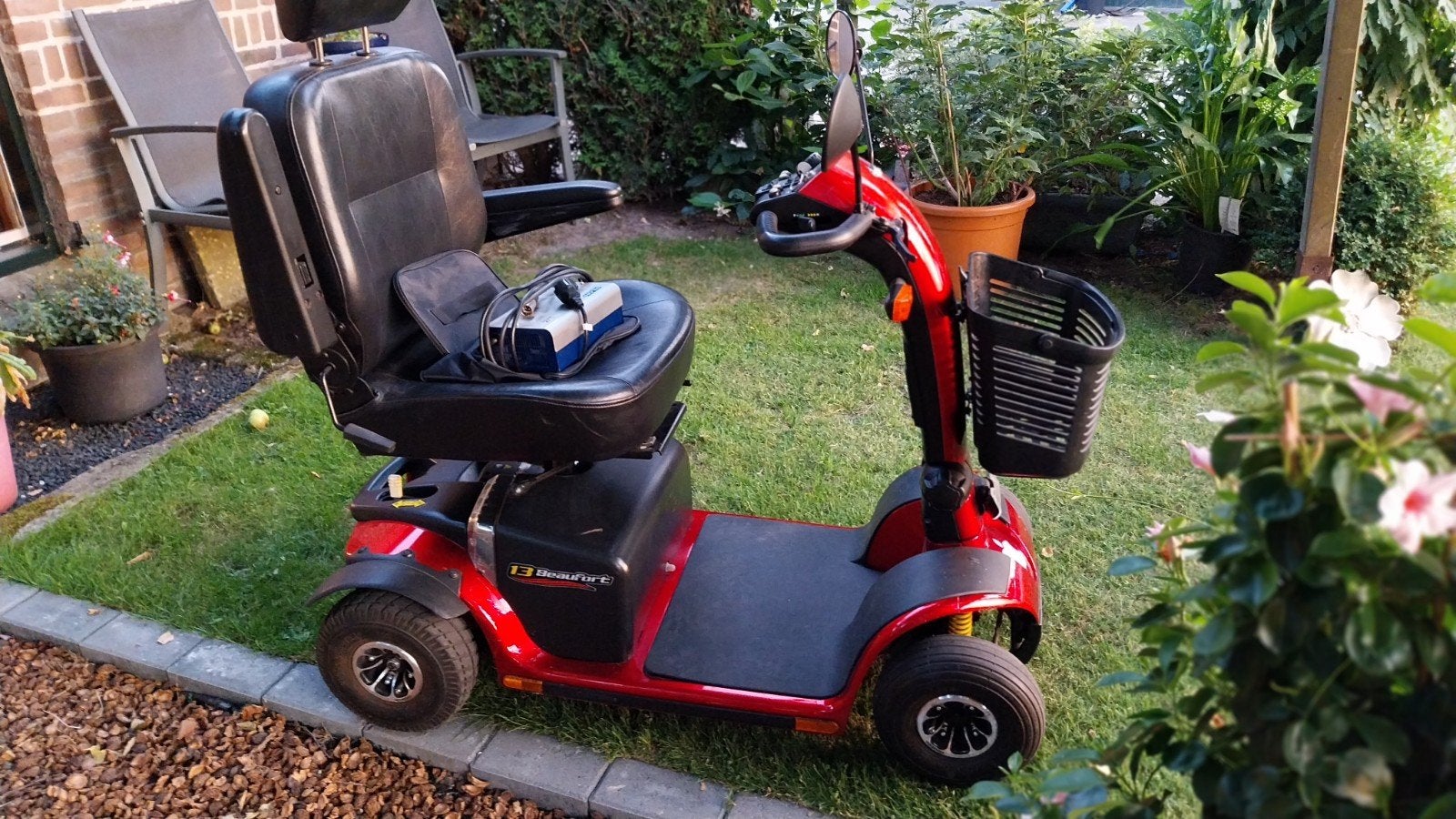 Scootmobiel, Ophalen, Gebruikt, 10 km/u of minder