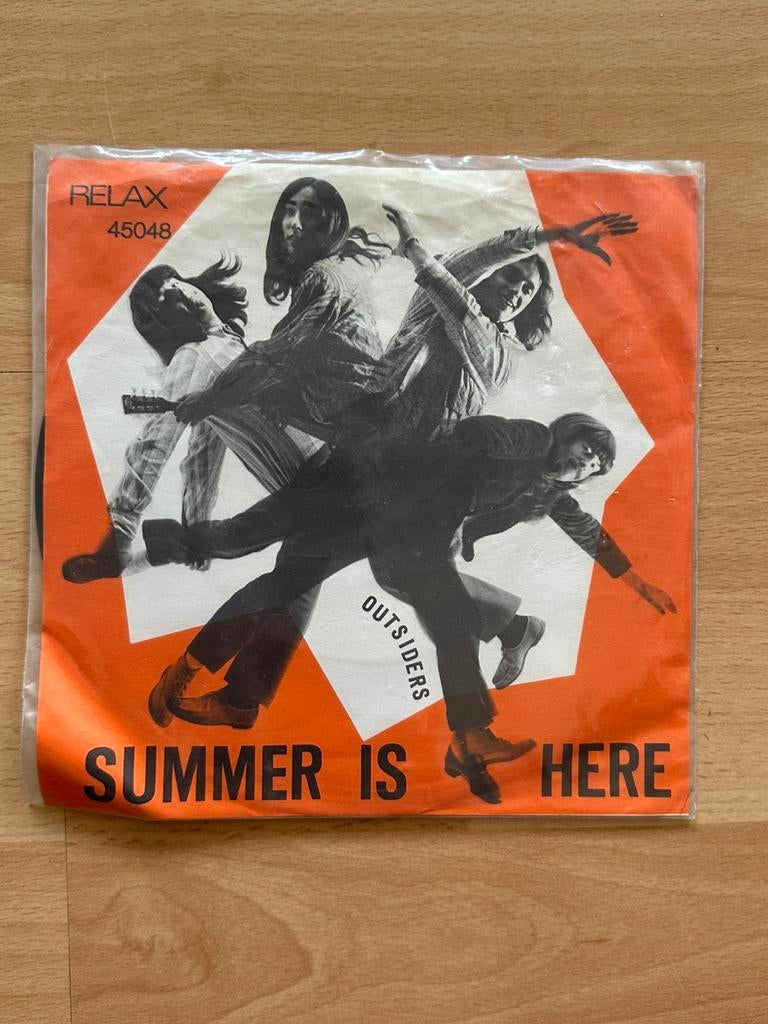 Outsiders – Summer Is Here single, Cd's en Dvd's, Vinyl Singles, Gebruikt, 7 inch, Single, Ophalen of Verzenden