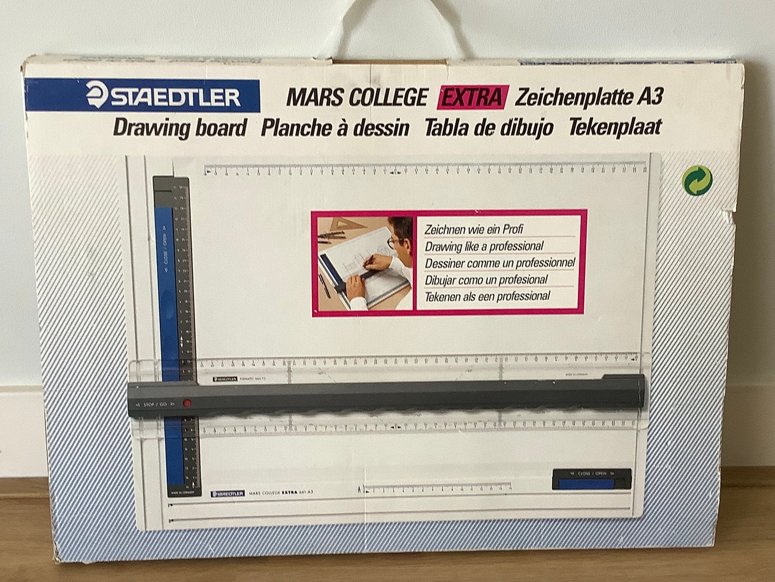 Staedtler Mars college extra 661 A3 drafting board., Hobby en Vrije tijd, Tekenen, Ophalen of Verzenden, Gebruikt, Overige typen