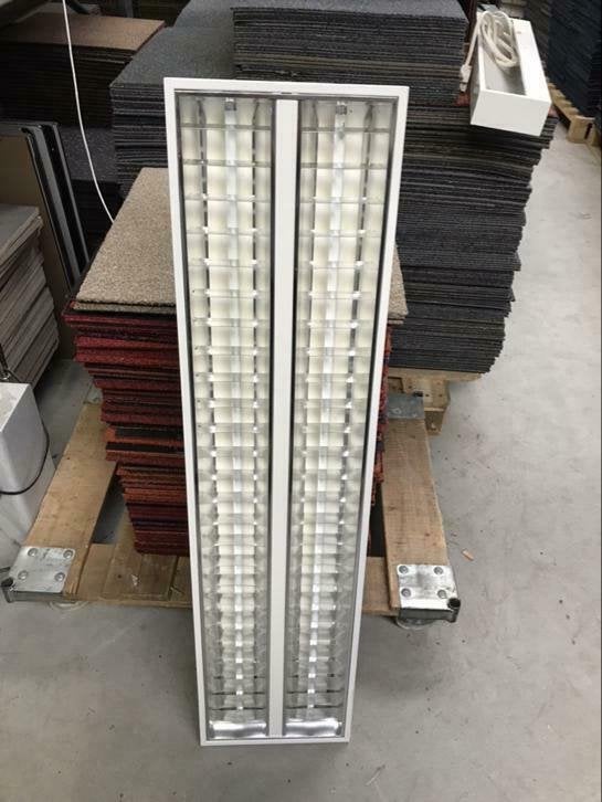 Tl bakken inleg armaturen 2x28W of 2x35W HF 30x120cm €17,50, Gebruikt, Niet ingevuld, Niet ingevuld, Ophalen