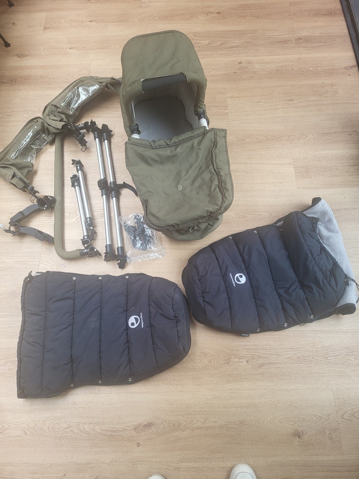 Easywalker Duo kinderwagen met reiswieg en voetenzakken, Gebruikt, Ophalen of Verzenden, Duowagen, Kinderwagen