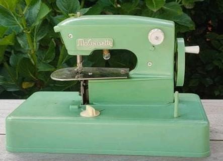 Vintage MaCousette speelgoednaaimachine, Ophalen of Verzenden