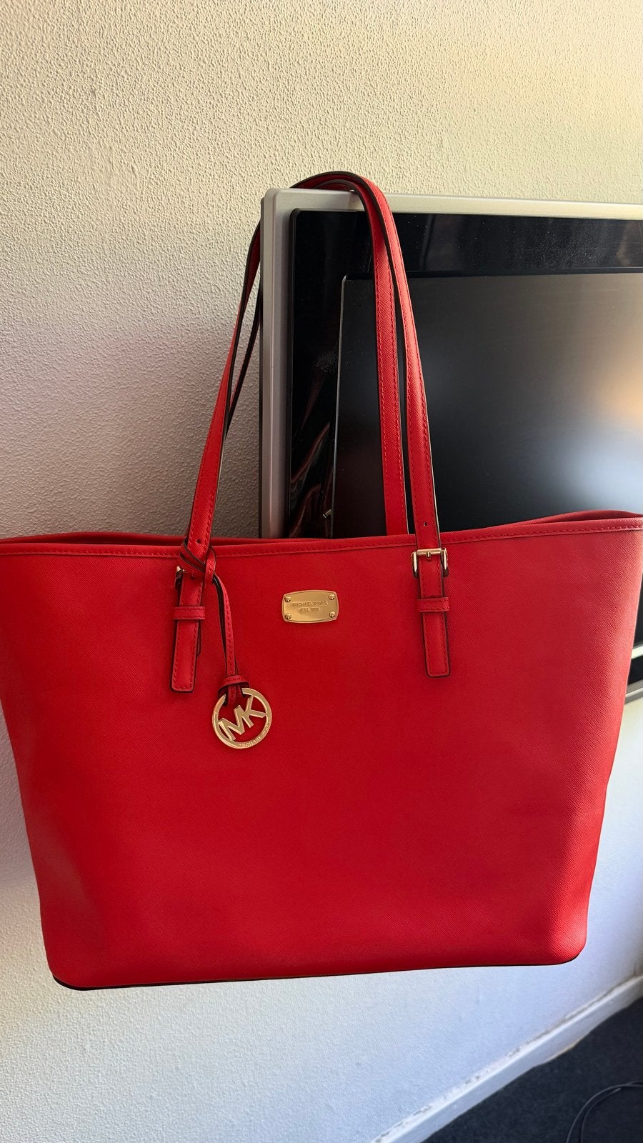 Michael Kors Shopper Tas - Zo goed als nieuw, Ophalen of Verzenden, Zo goed als nieuw, Rood, Shopper