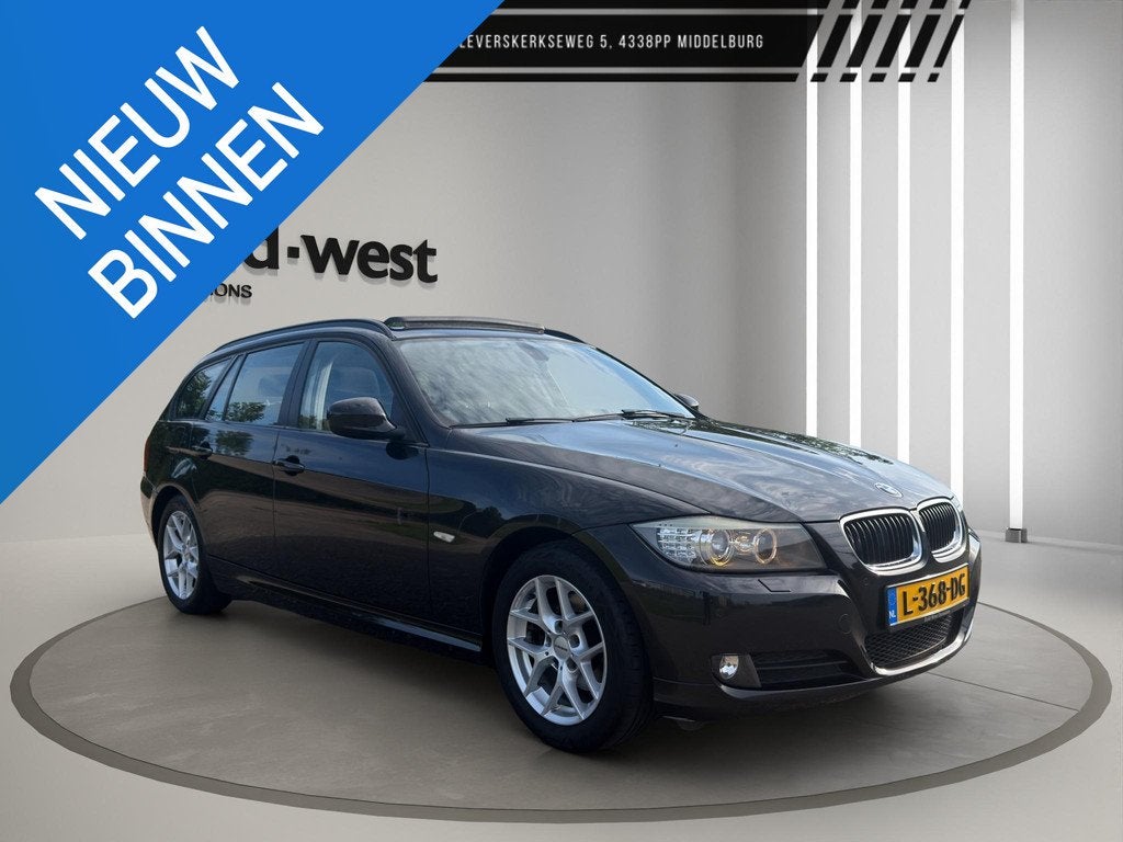 BMW 3-serie Touring 318i High Executive Pano Automaat Xenon, Auto's, BMW, Automaat, Euro 5, 1435 kg, Zwart