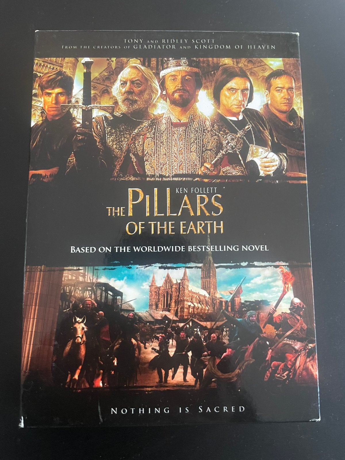 The pillars of the earth DVD box, Alle leeftijden, Ophalen of Verzenden, Zo goed als nieuw, Drama