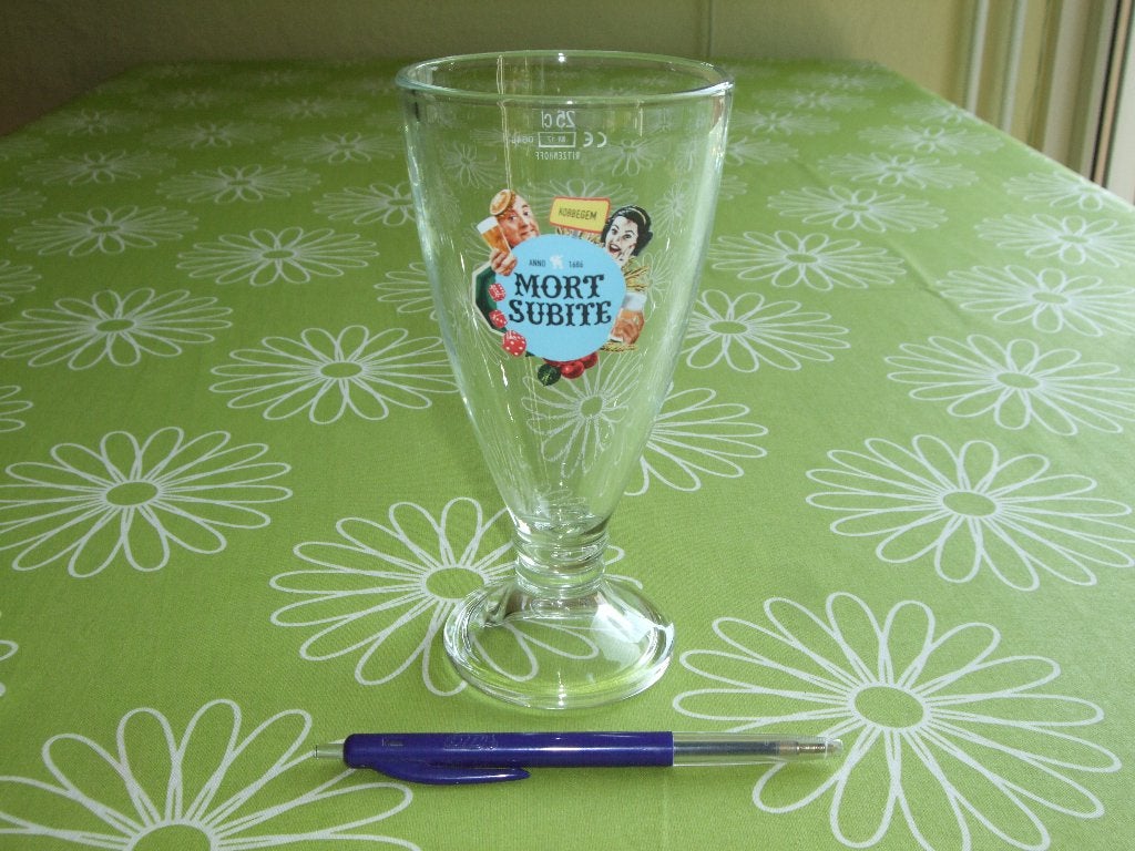 Glas Mort Subite, Ophalen of Verzenden, Zo goed als nieuw, Glas of Glazen, Overige merken