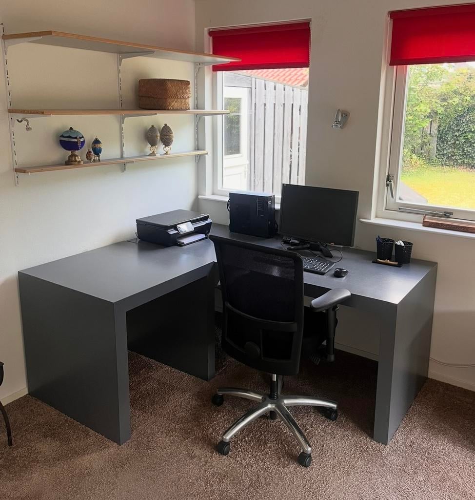 Design Bureau / eettafel van Vos Maupertuus grijs (2 delen), Huis en Inrichting, Opbergruimte, Gebruikt, Spaanplaat of MDF, Hoekbureau