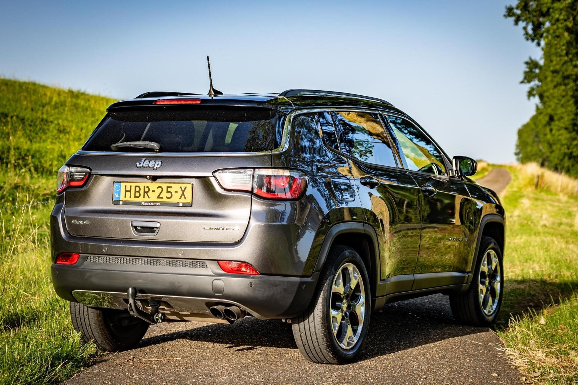 Jeep Compass 1.4 MultiAir Limited 4x4 |Leder|Trekhaak|Camera, Auto's, Jeep, Automaat, 450 kg, Euro 6, 4 cilinders