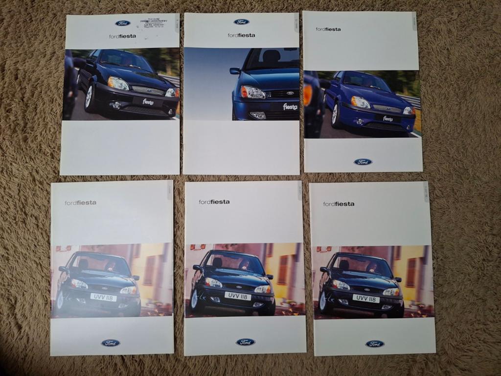 Lot autofolders Ford Fiesta mk5, Verzenden, Gelezen, Ford