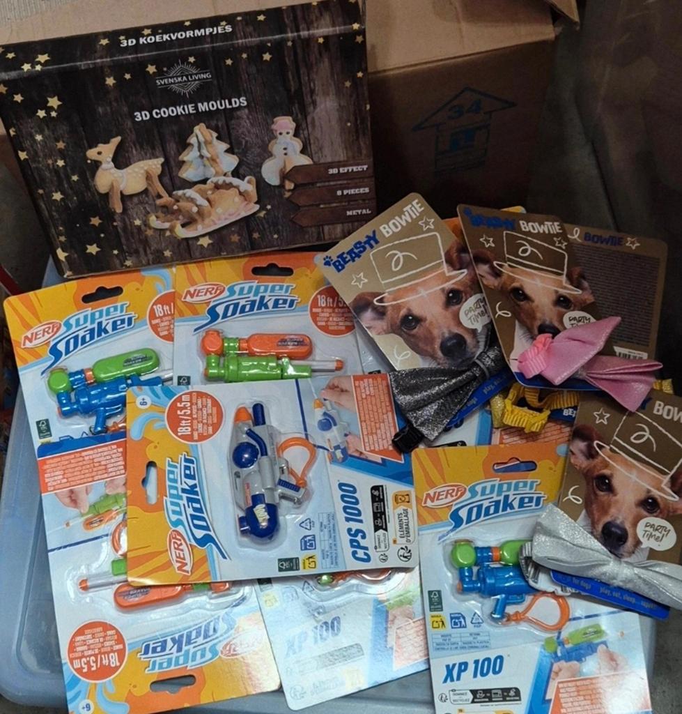 Nerf Super Soakers, 3D koekvormpjes & hondenstrikjes partij, Kinderen en Baby's, Speelgoed | Overig, Ophalen of Verzenden, Nieuw