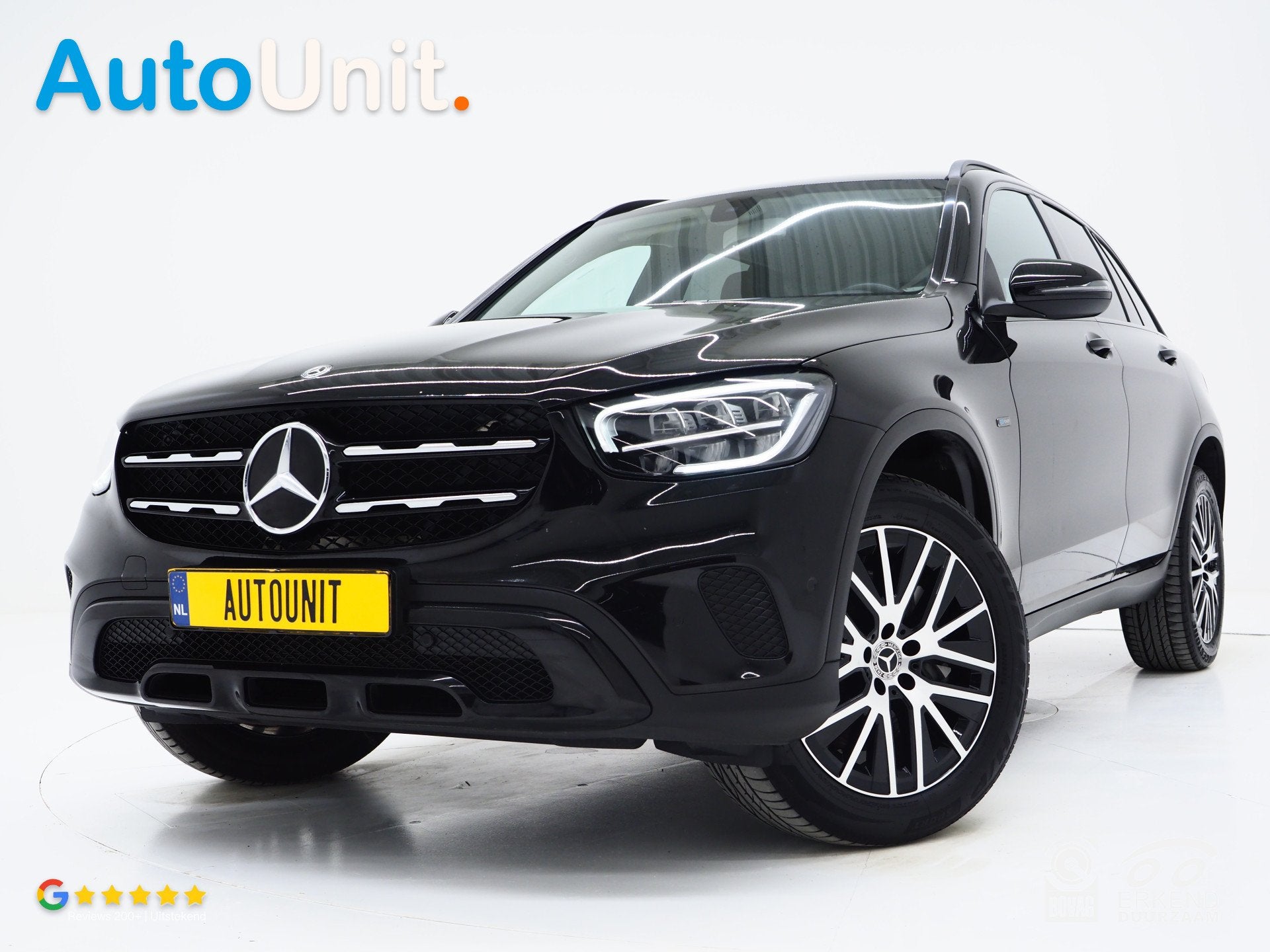 Mercedes-Benz GLC 300e 4MATIC Night Black | Stoelverwarming, Auto's, Automaat, Stof, Gebruikt, Zwart