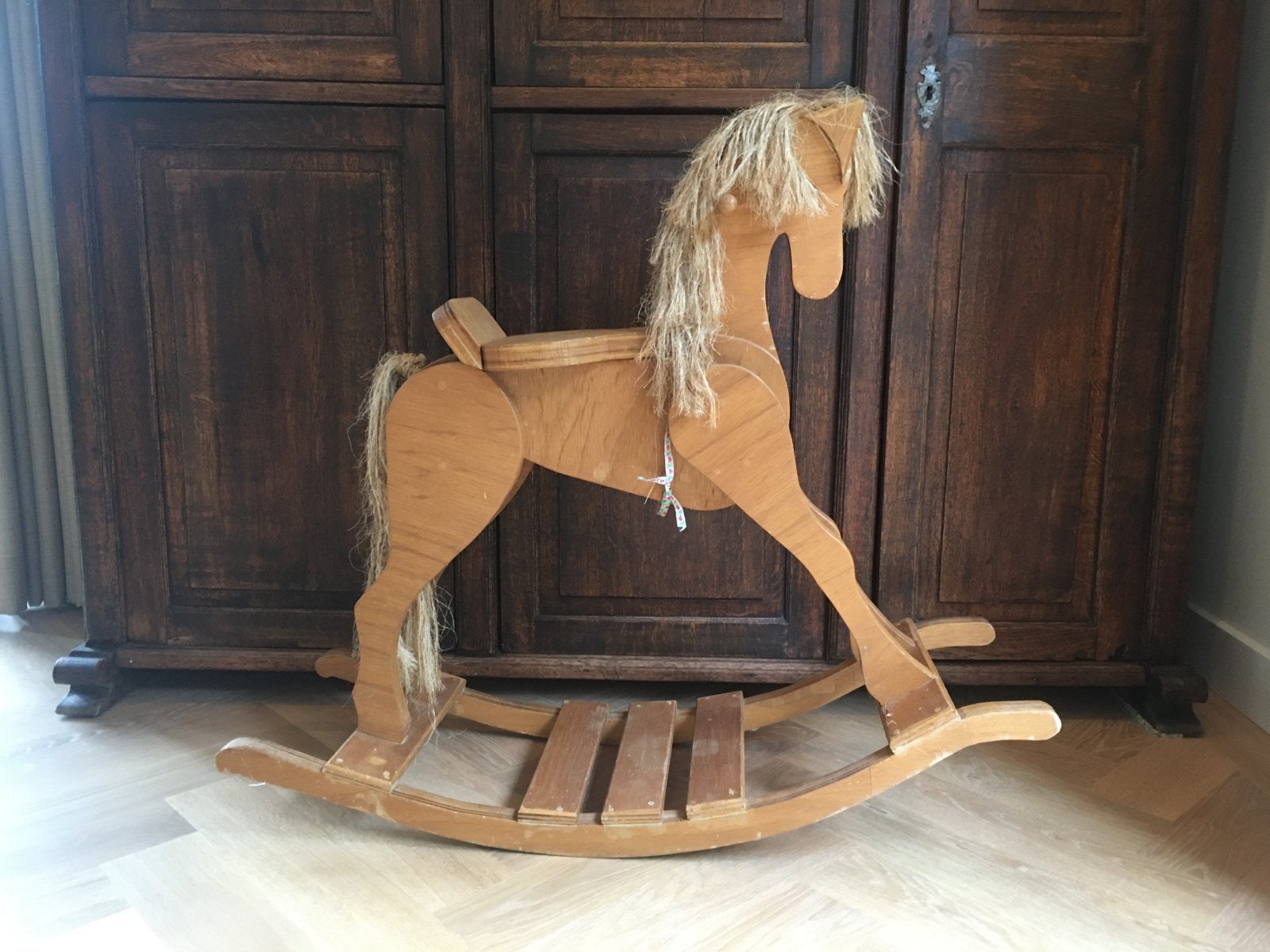 Houten Schommelpaard - Klassiek Speelgoed, Ophalen, Gebruikt, Jongen of Meisje