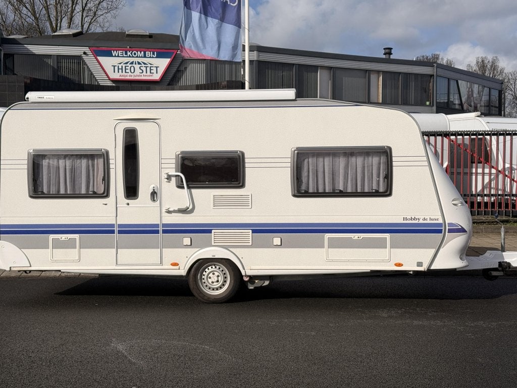 Hobby De Luxe 495 UL Truma mover, Thule luifel (ZONDAG OPEN), Rondzit, Hobby, Bedrijf, 4 tot 5 meter