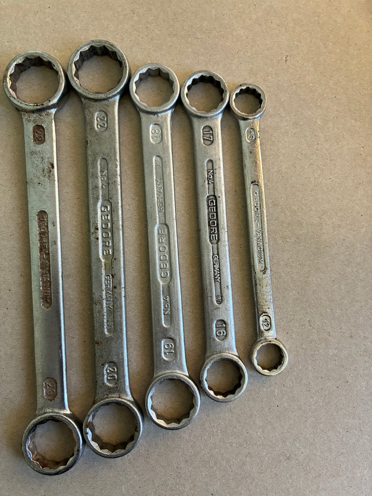 5 x Gedore no 4 ringsleutel, Auto diversen, Autogereedschap, Ophalen of Verzenden, Zo goed als nieuw