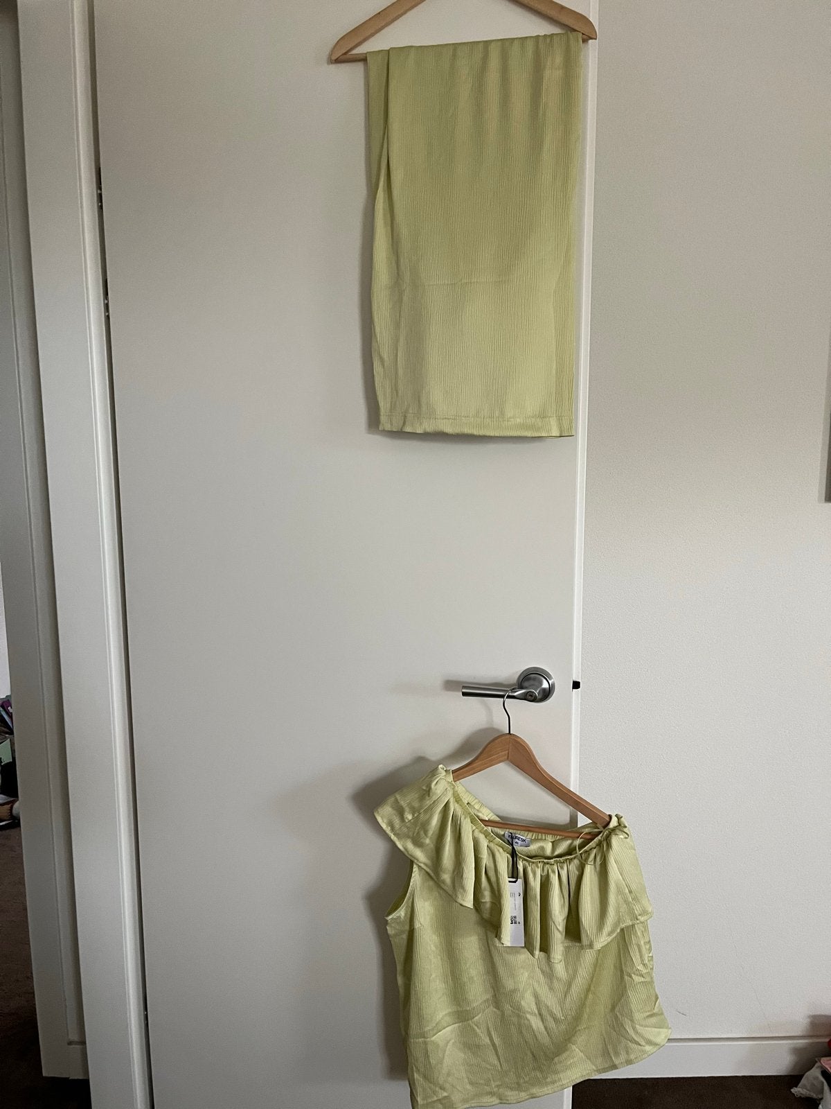 Fluresk set mt 40 (broek en top) nieuw, Maat 38/40 (M), Nieuw, Ophalen of Verzenden, Lang