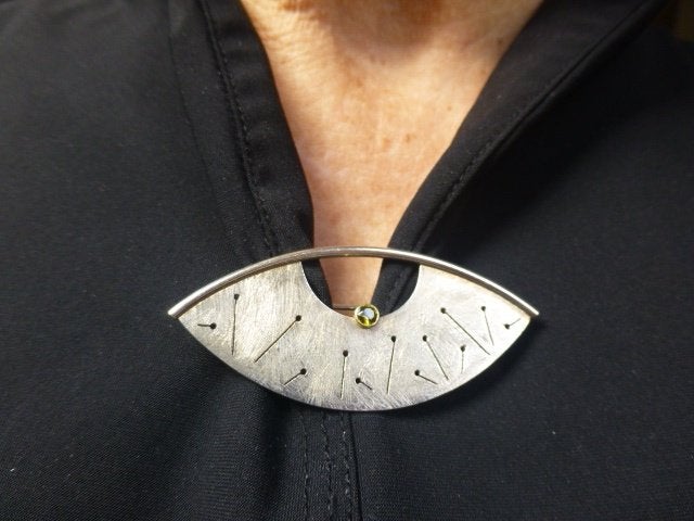 Modernist Zilveren en Gouden Broche met Citrien, 4 tot 7 cm, Verzenden, Nieuw, Met edelsteen