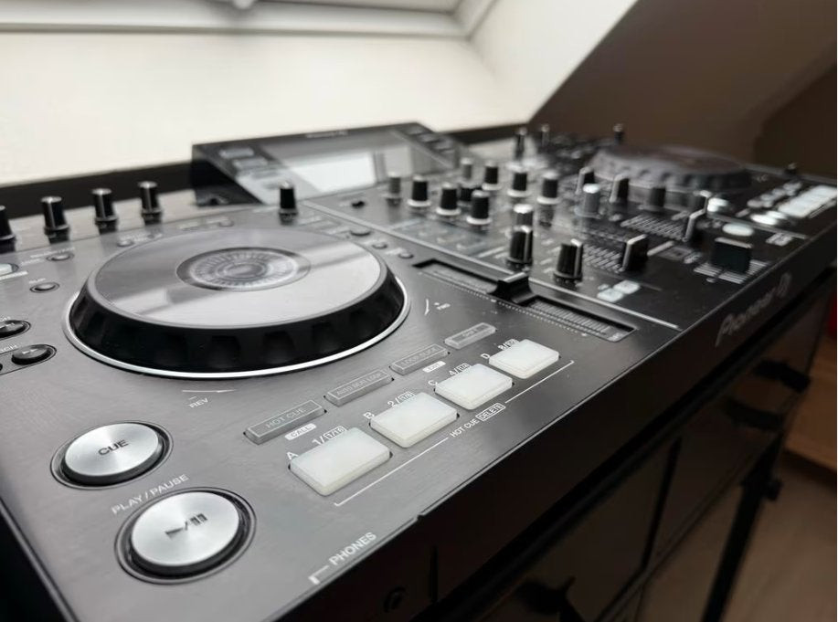 Pioneer All in One XDJ RX standalone dj set cdj 2000 xz 2 3