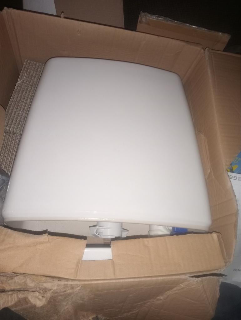 Villeroy & Boch stortbak voor opbouw toilet - Nieuw, Ophalen of Verzenden, Nieuw, Toilet