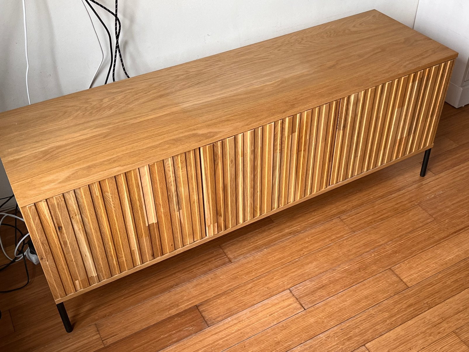 WOOOD TV-meubel New Gravure Eiken, Ophalen, Gebruikt, 100 tot 150 cm, Eikenhout