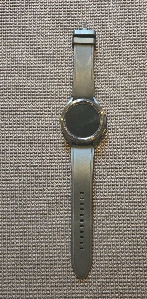 Samsung Galaxy Watch4 Classic 46mm Zwart + oplader, Sieraden, Tassen en Uiterlijk, Smartwatches, Ophalen, Zwart, Zo goed als nieuw