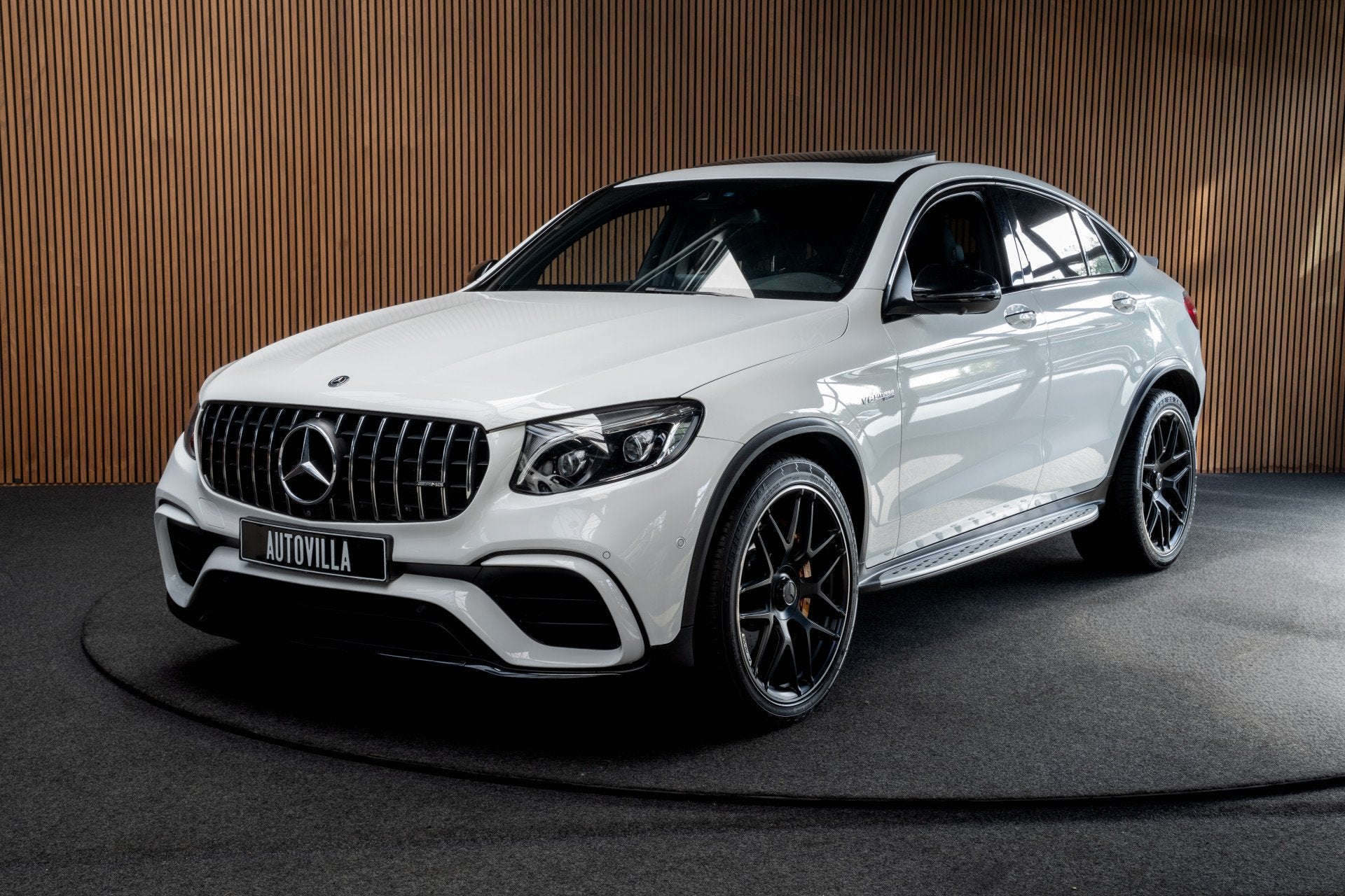 Mercedes-Benz GLC Coupé AMG 63 S 4M+ Ceramic Burmester 360, Auto's, Automaat, Dealer onderhouden, Gebruikt, 510 pk