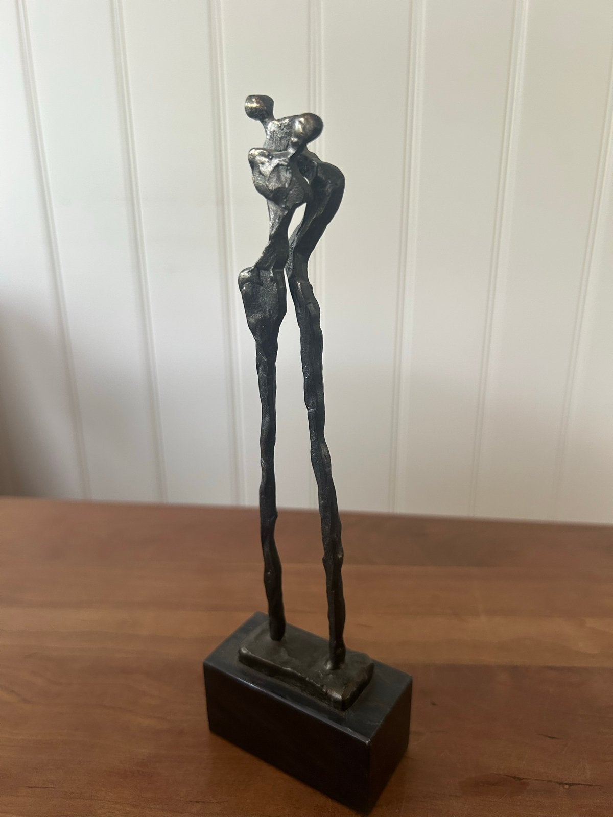 Bronzen sculptuur "Dank" van Corry Ammerlaan voor Artihove, Antiek en Kunst, Kunst | Beelden en Houtsnijwerken, Groep mensen, Ophalen of Verzenden