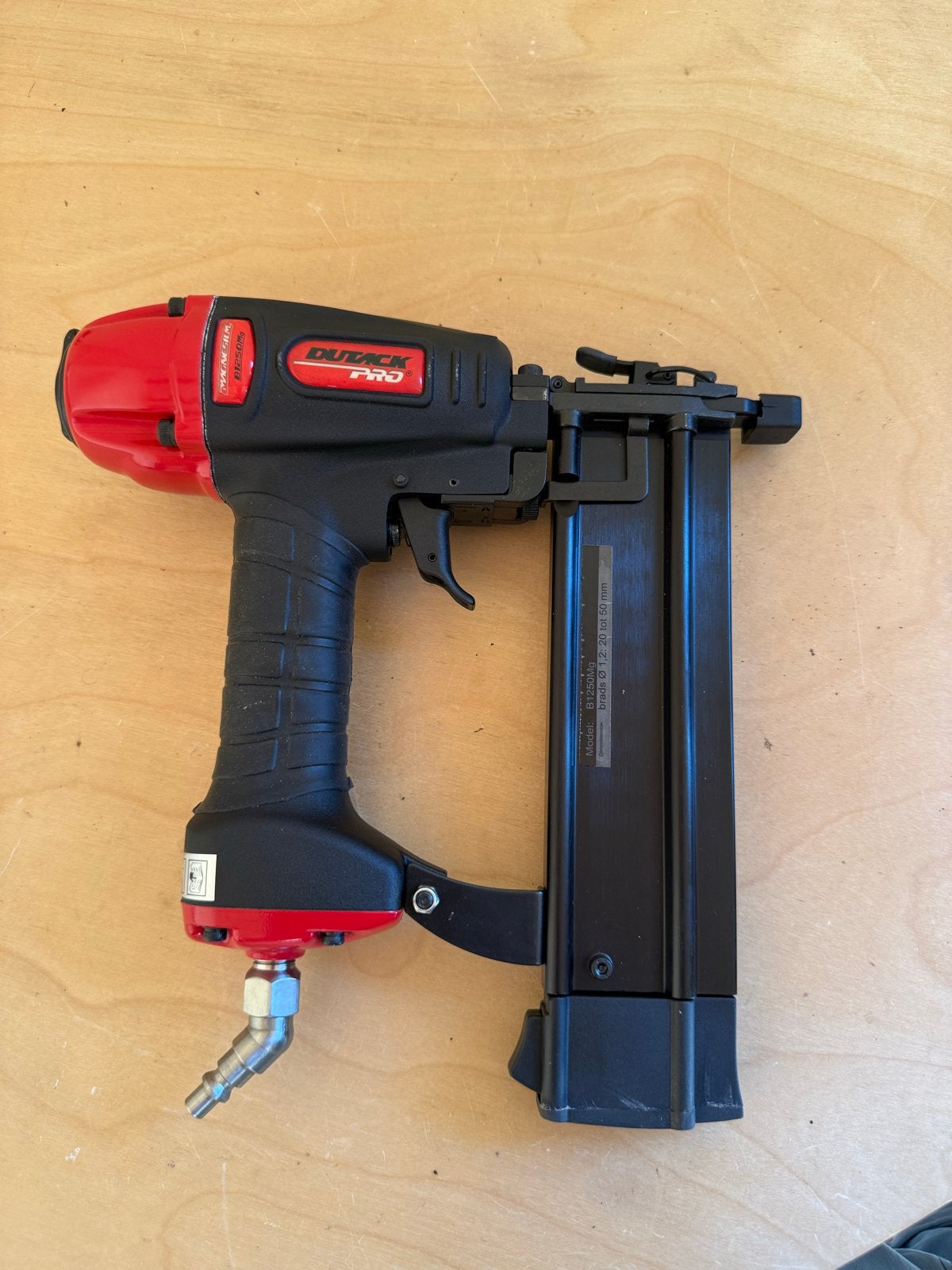 Dutack Pro Tacker/Nietmachine - Zo goed als nieuw!, Doe-het-zelf en Verbouw, Gereedschap | Handgereedschap, Ophalen, Zo goed als nieuw