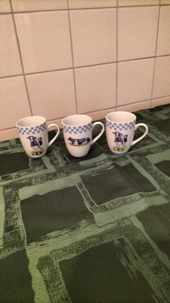 3 Mooie koeien bekers merk Theo - nieuw., Ophalen of Verzenden, Nieuw, Overige stijlen, Kop(pen) en/of Schotel(s)