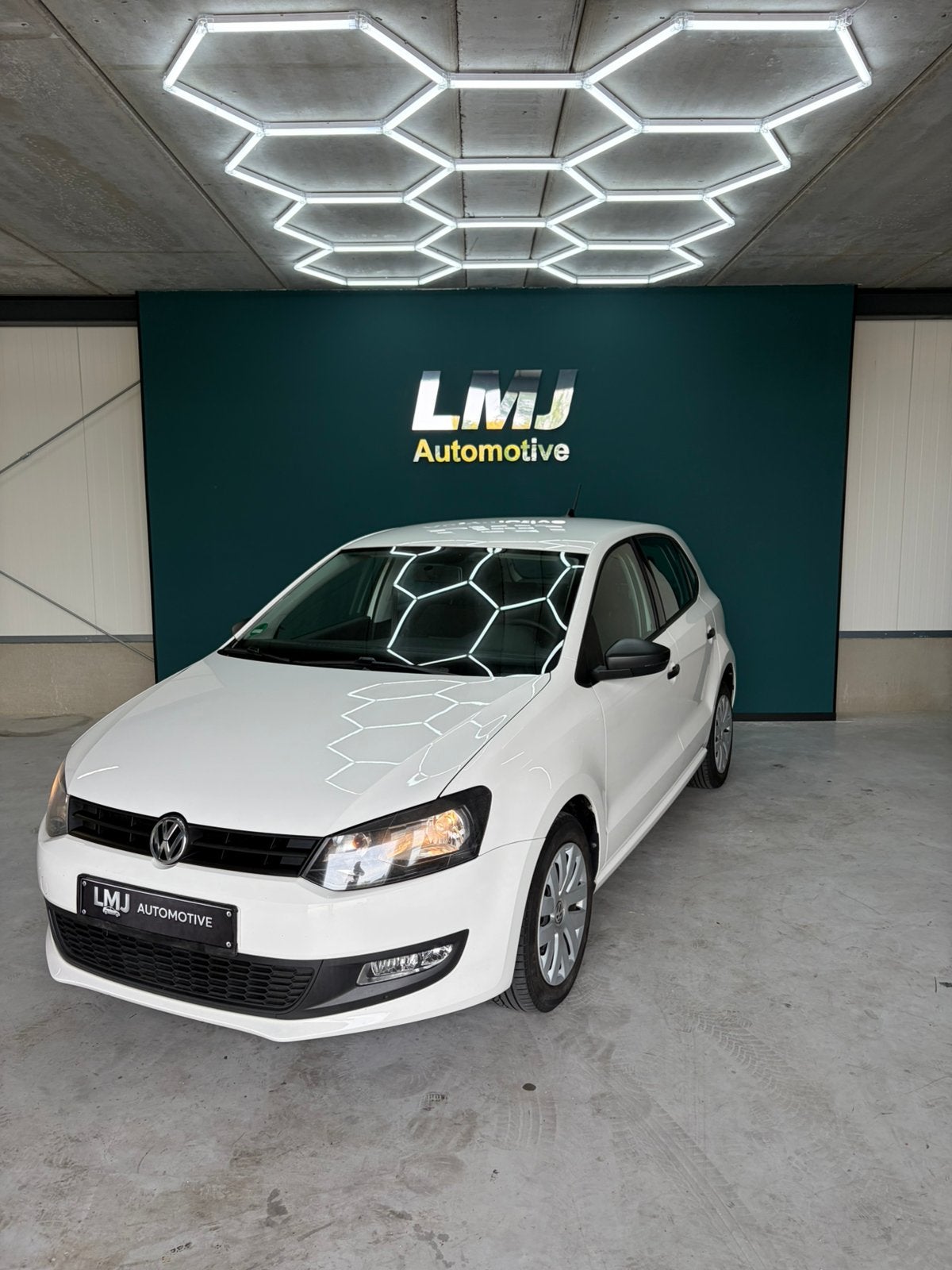 Volkswagen Polo 1.2 51KW 5D 2013 Wit, Voorwielaandrijving, 972 kg, 40 €/maand, 1198 cc