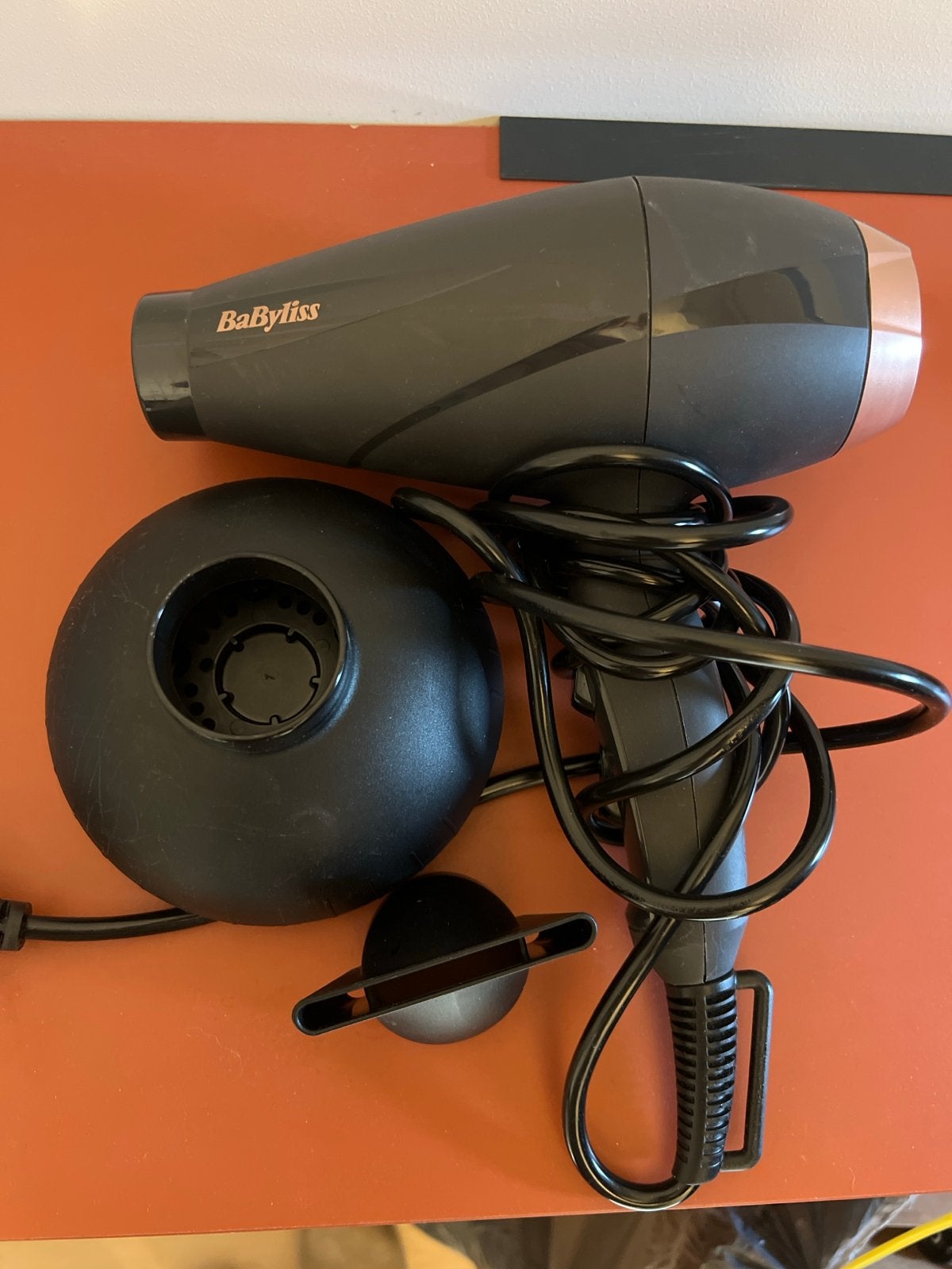Babyliss Föhn met diffuser en opzetstukken, Ophalen of Verzenden, Zo goed als nieuw, Haarverzorging