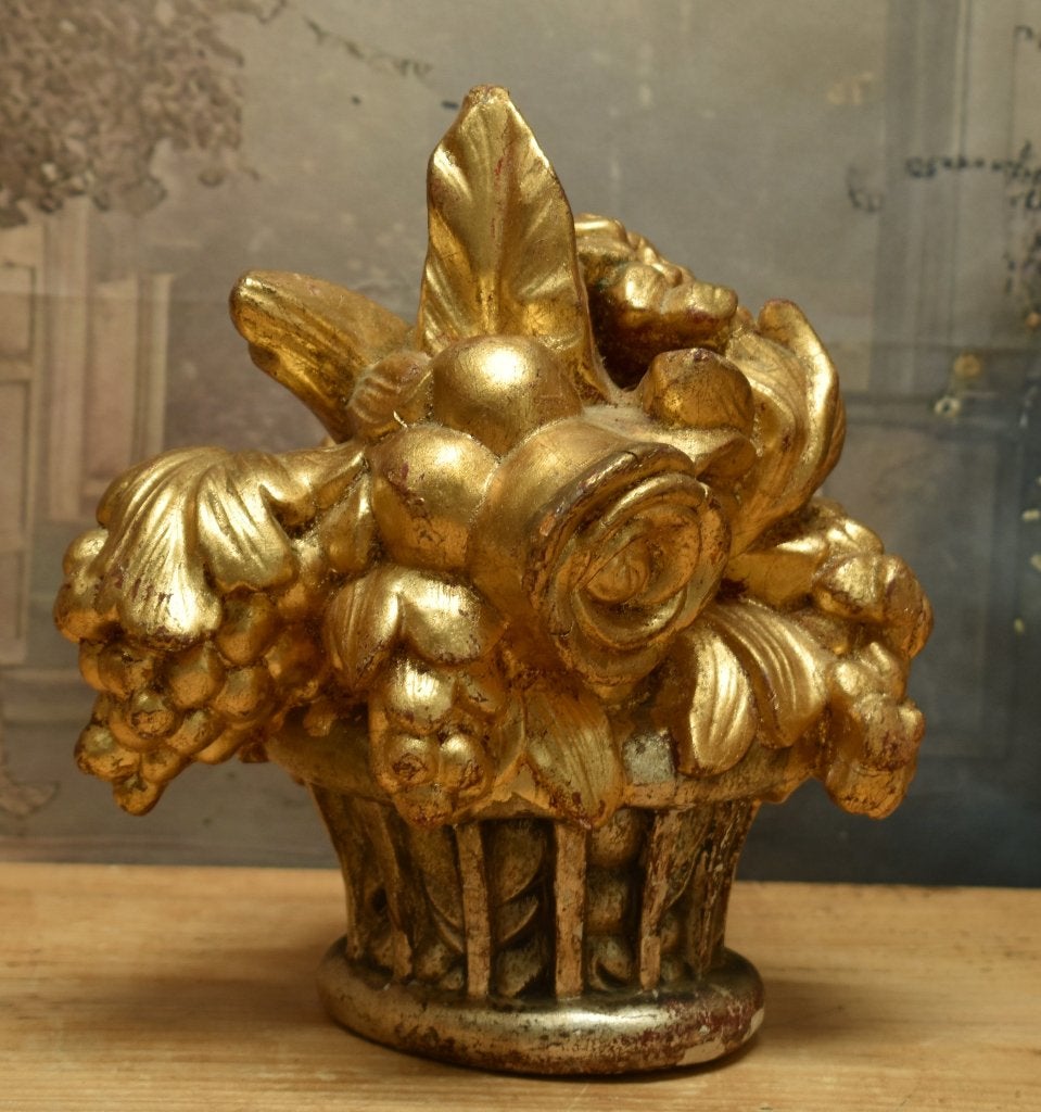 Oud Bois Dore Ornament. "Uit Aletta's Tijd", Ophalen of Verzenden