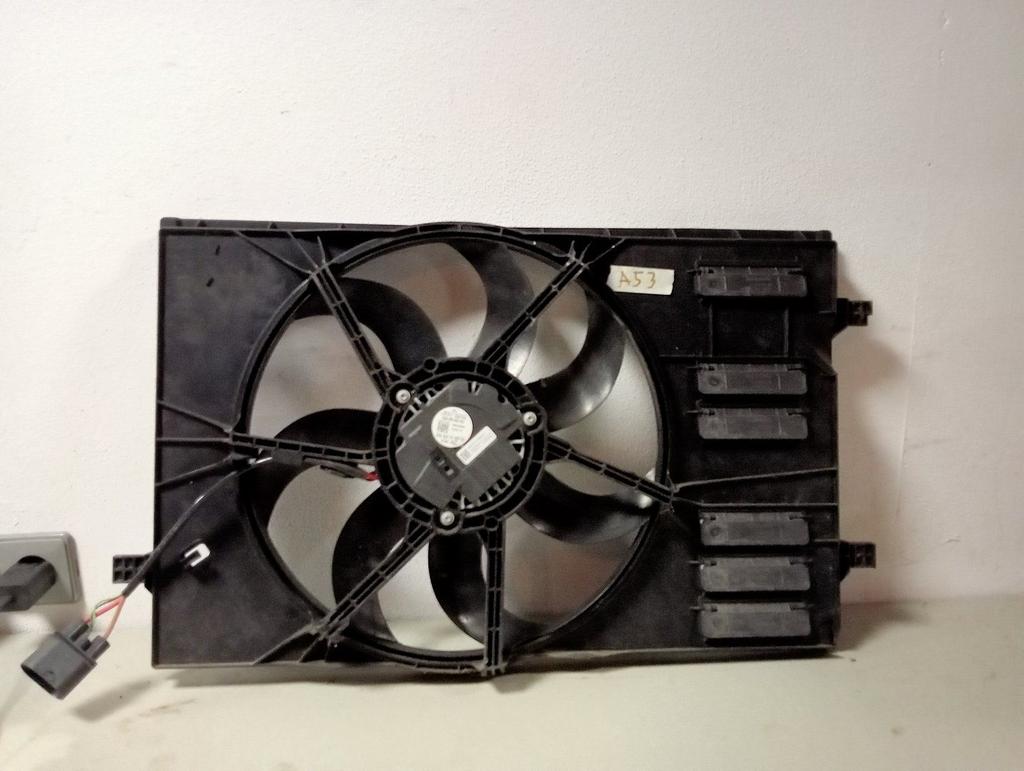 Golf 7 koel ventilator 5q0121205C  5q0121207J, Auto-onderdelen, Gebruikt, -, Volkswagen, -