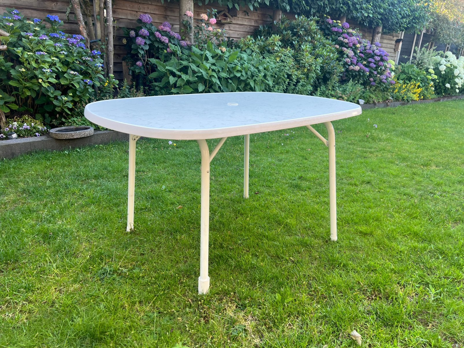 Mooie stevige campingtafel 130x90, Ophalen, Zo goed als nieuw