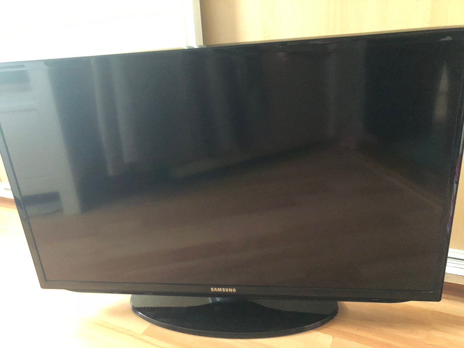 Televisie Samsung 32 inch, Ophalen, 50 Hz, 80 tot 100 cm, Zo goed als nieuw