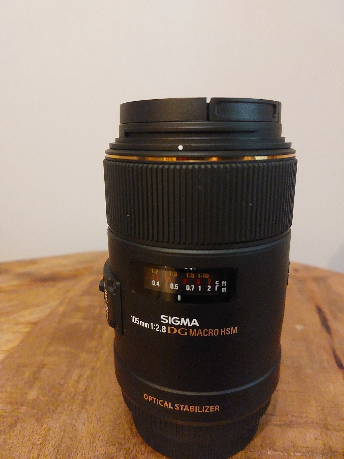 Sigma 105mm 1:2.8 DG MACRO HSM OS lens, Audio, Tv en Foto, Sigma, Ophalen of Verzenden, Zo goed als nieuw, Macrolens
