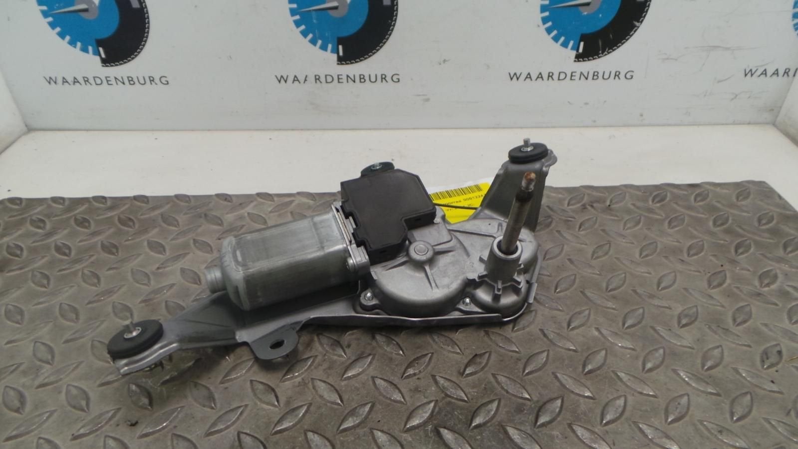 TOYOTA RAV-4 XT-RD-4D RUITENWISSERMOTOR ACHTER 2011, Ophalen of Verzenden, Gebruikt, Stiba lid