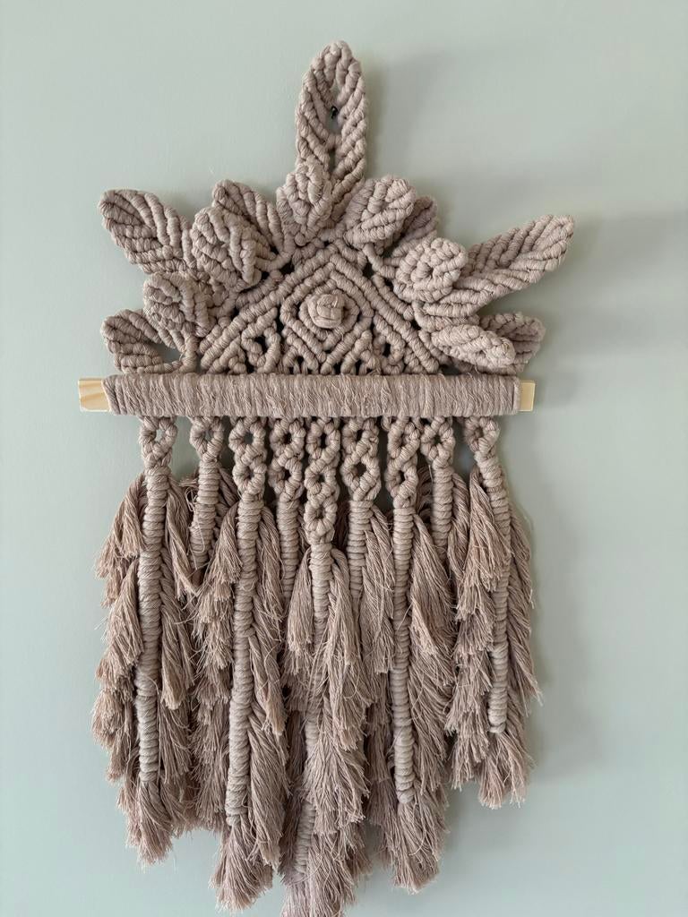 Macrame zandkleurig wandkleed bladeren/veren, Beige, Boho, Nieuw, Ophalen of Verzenden