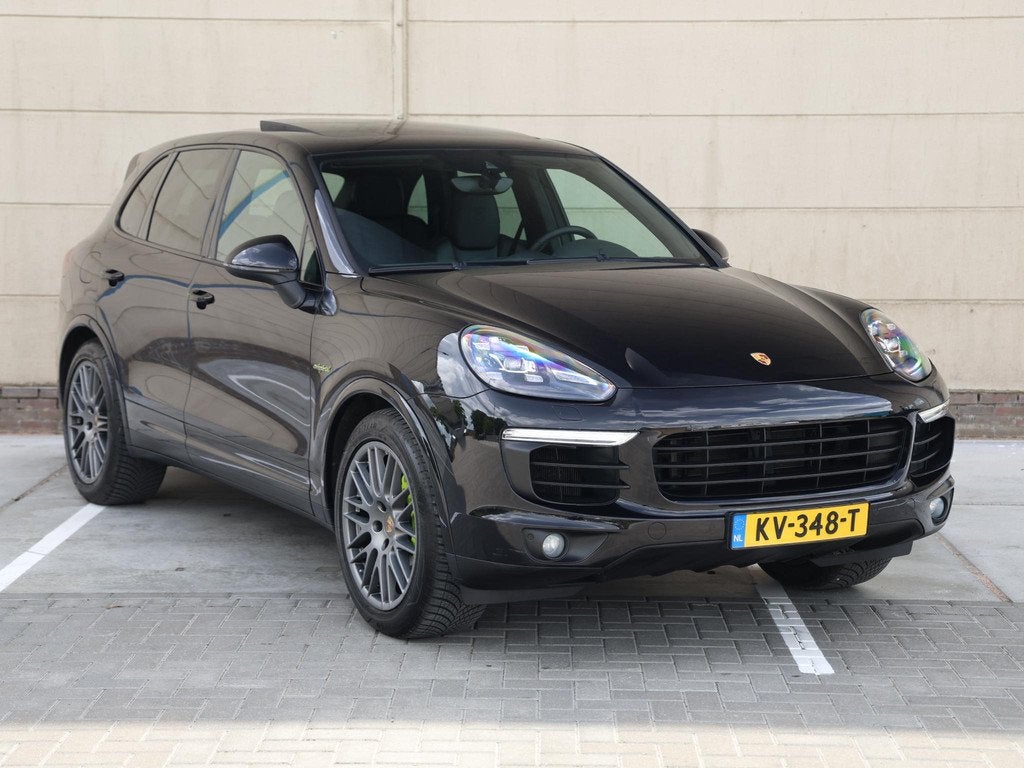 Porsche Cayenne 3.0 S E-Hybrid Platinum Edition | Pano | Bos, Auto's, Porsche, Automaat, Cayenne, Gebruikt, 2995 cc